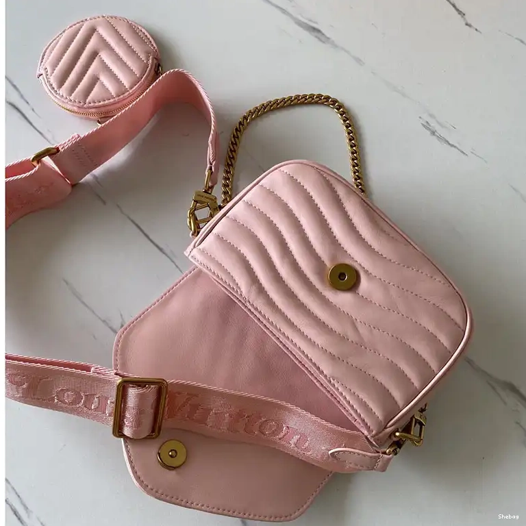 Bags LV 208B570105 0623